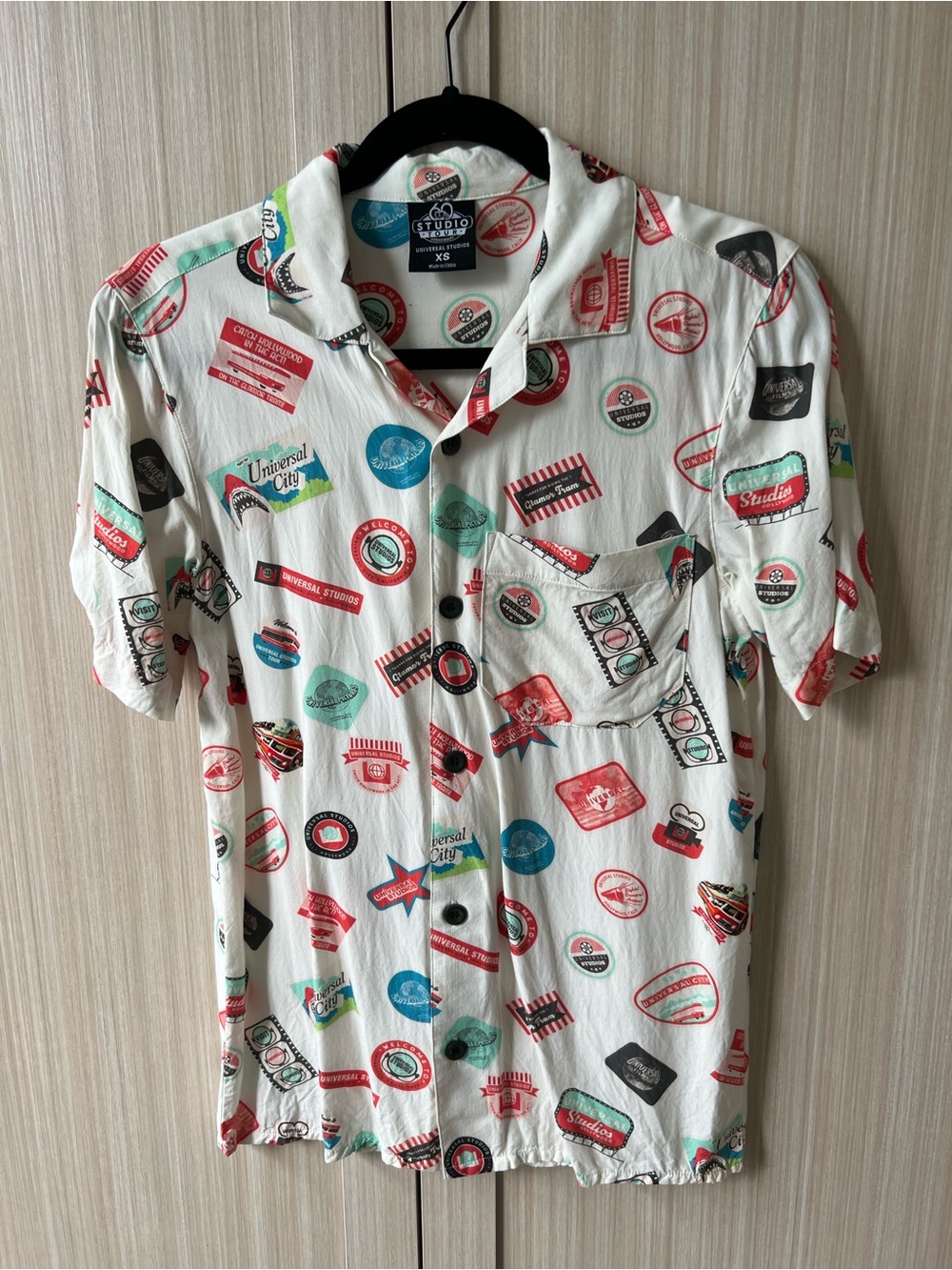 Universal Studios 60 th anniversary Printed Shirt XS